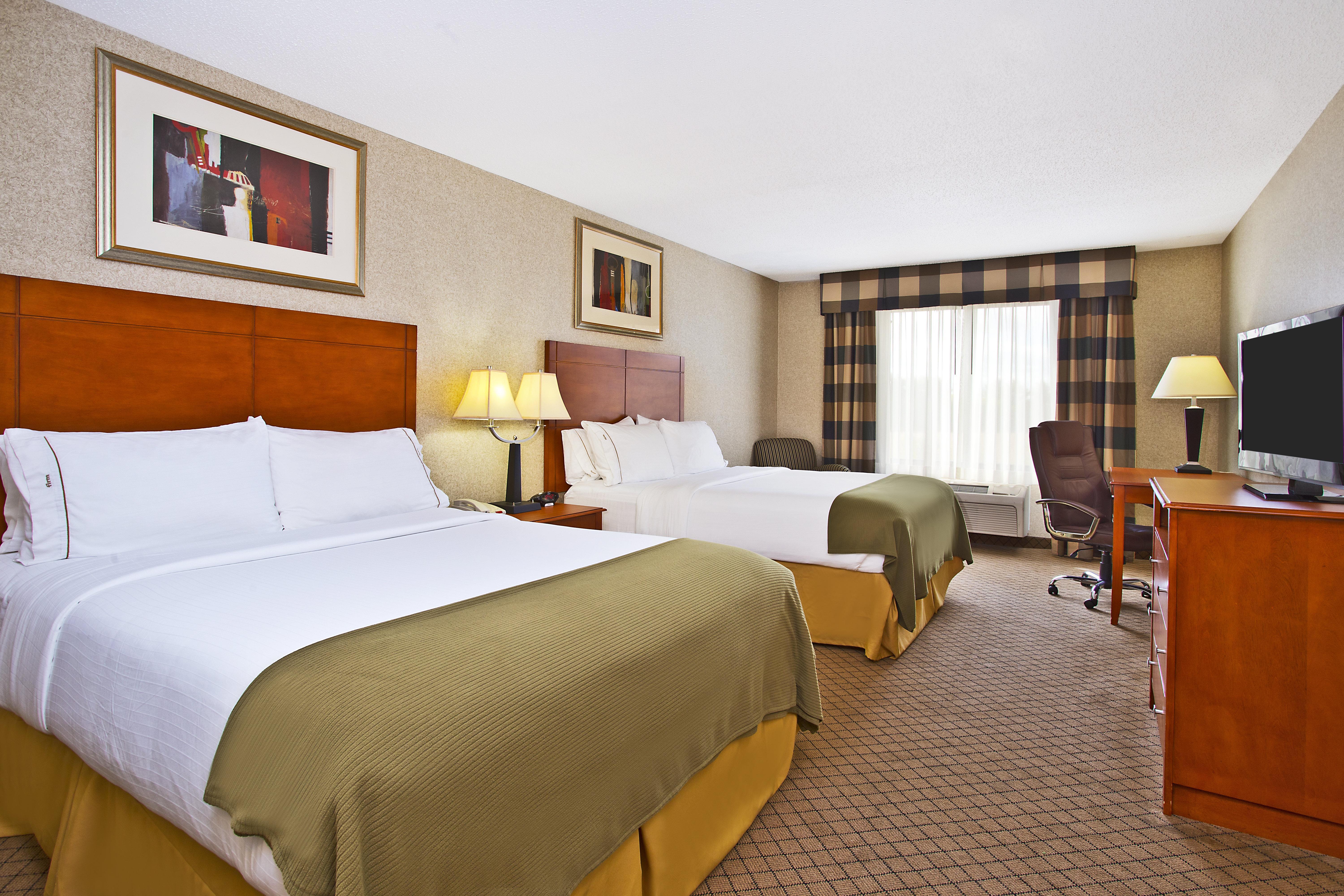 Holiday Inn Express Hotel & Suites Goshen By Ihg Buitenkant foto