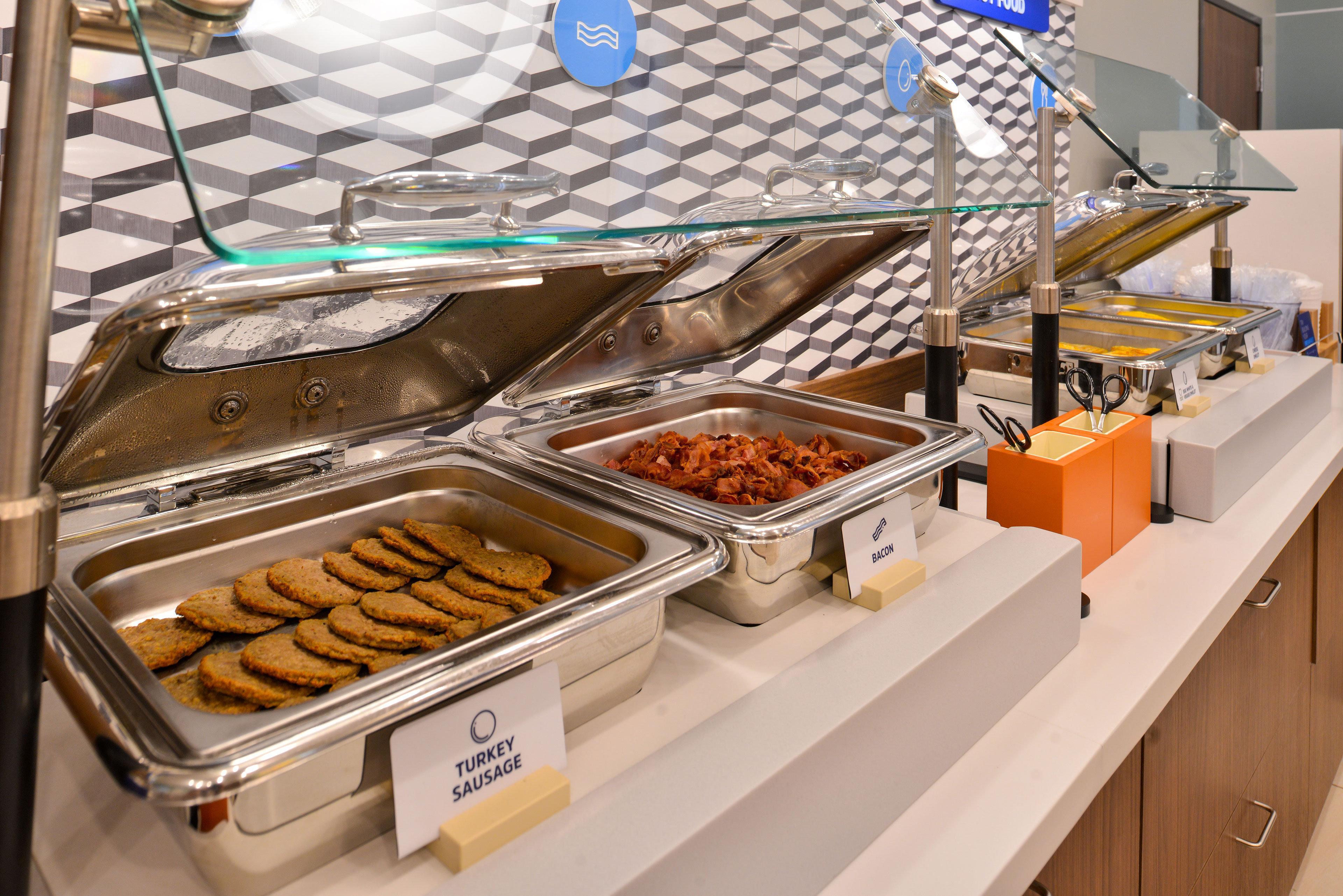 Holiday Inn Express Hotel & Suites Goshen By Ihg Buitenkant foto